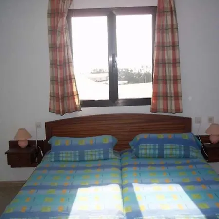 Holiday home Sleeps 5 Wifi Famara